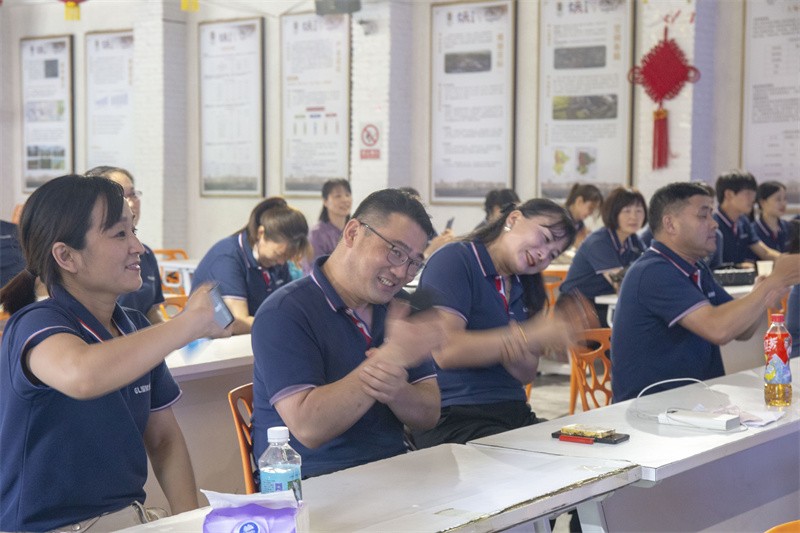 “六月蝶變 再創佳績”國林地板6月拓展PK會圓滿成功