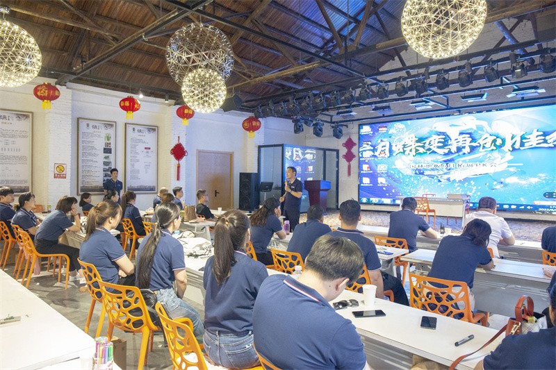 “六月蝶變 再創佳績”國林地板6月拓展PK會圓滿成功